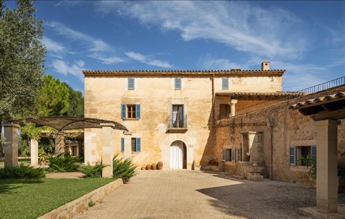 Finca Son Sampol también cuenta con la posibilidad de alojar a los novios y sus familiares. Foto: MARCELA GRASSI