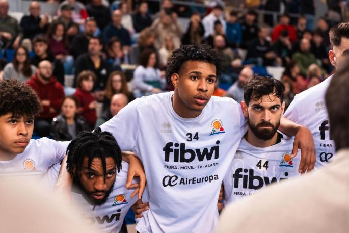Patrick Spencer renueva con el Fibwi Palma