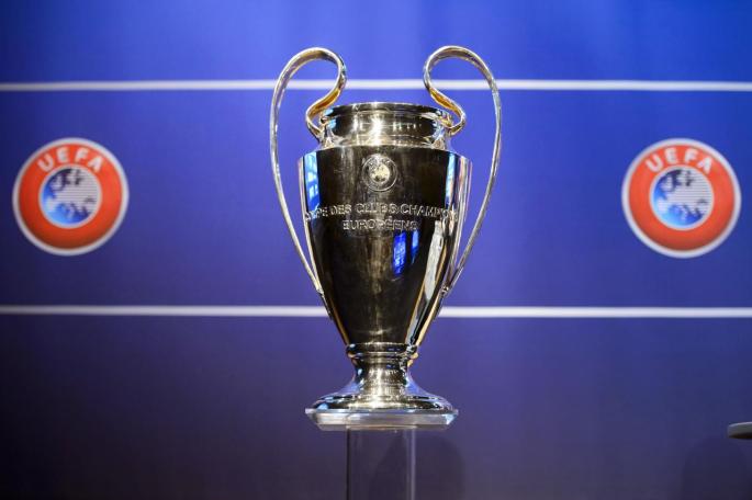 La UEFA aplaza las finales de Liga de Campeones y Liga Europa