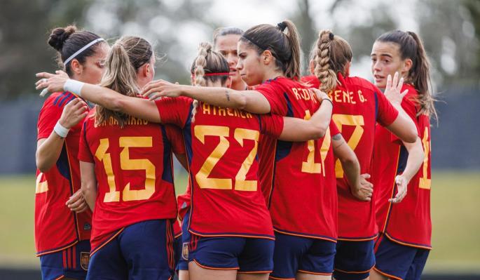 De la pianista Mariona a la periodista Codina, así son las 23 jugadoras de España