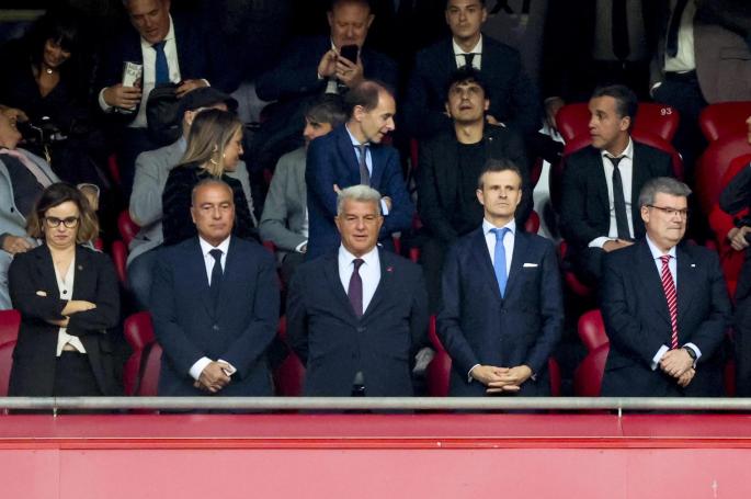 El Barcelona, bajo amenaza de sanción de la UEFA