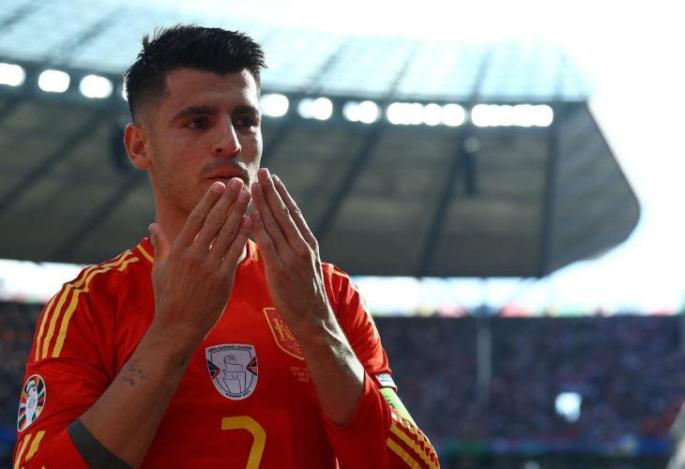 Detenido por amenazar de muerte al futbolista Álvaro Morata y su familia en redes sociales