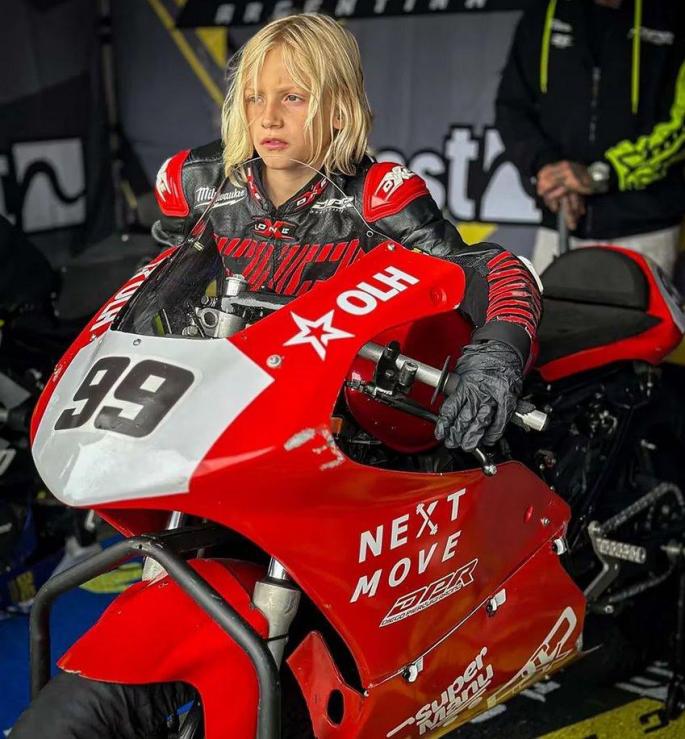 Joven piloto fallecido