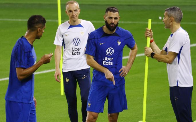 Benzema enciende las alarmas en Francia