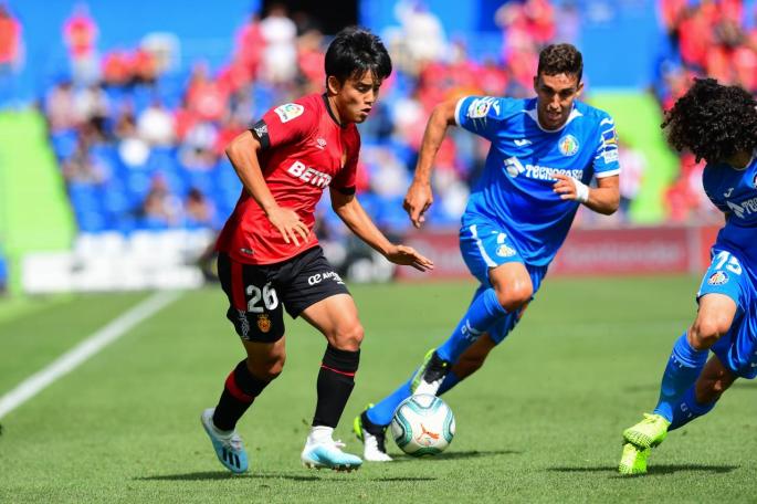 El Mallorca pierde en Getafe en un partido accidentado