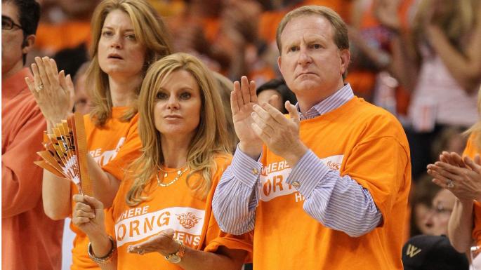 ROBERT SARVER