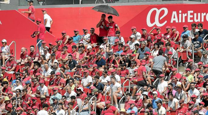 La afición se calienta