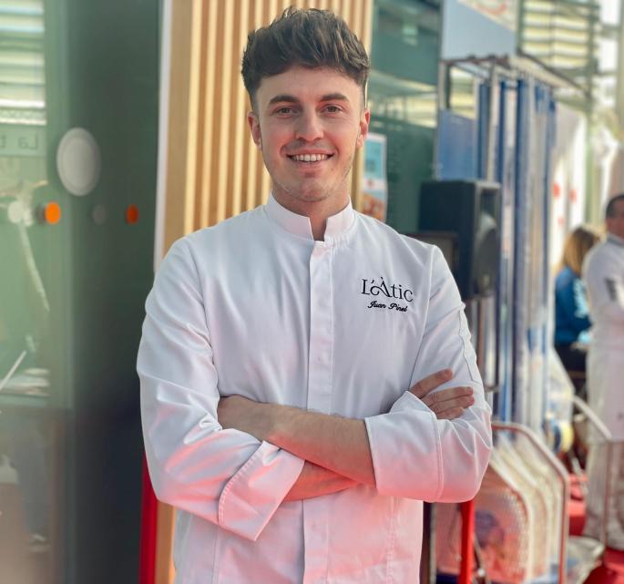 Juan Pinel, de L'Àtic: «Quiero ofrecer una cocina honesta y renovar lo clásico»