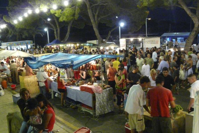 PORTOCRISTO. FERIAS. VIII FIRA NOCTURNA DE PORTO CRISTO.