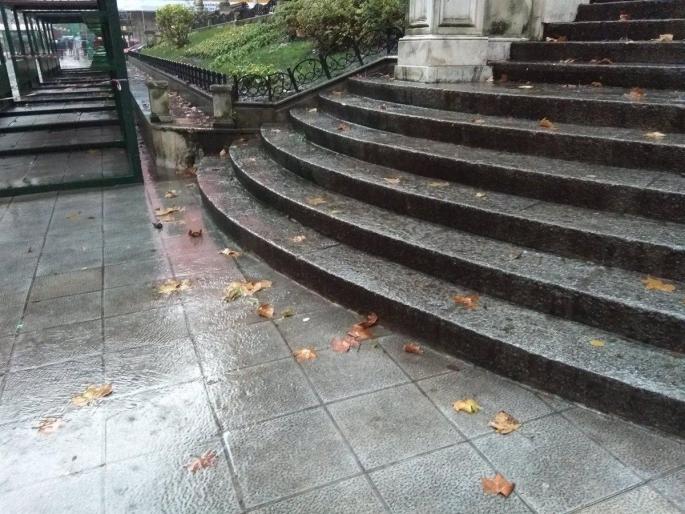 Euskadi mantiene este sábado el aviso amarillo por temperaturas altas, riesgo de incendios y precipitaciones intensas