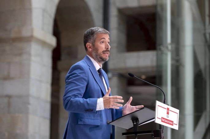 La Comunidad pide a todos los ayuntamientos que cumplan con "el sanchazo" de la tasa de basuras aunque no lo compartan