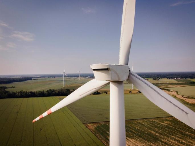 El Gobierno propone adaptar la regulación de las renovables a las nuevas condiciones del mercado eléctrico