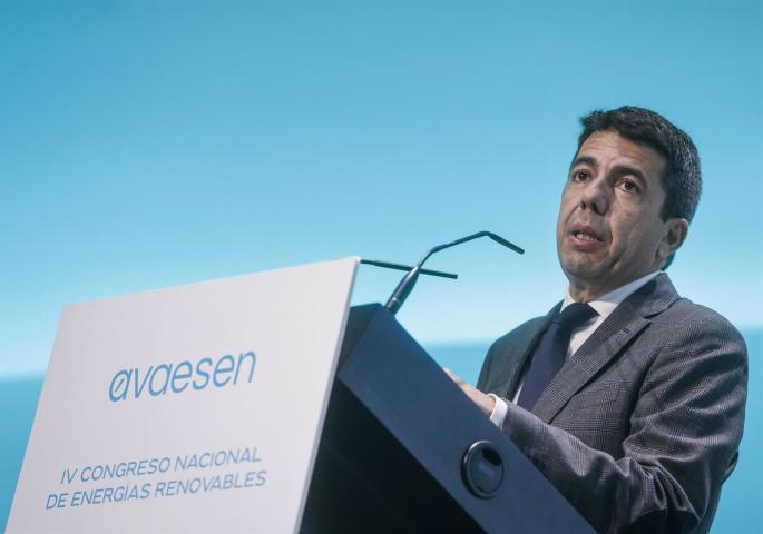 Mazón asiste a la inauguración del IV congreso nacional de energías renovables 'Energy Revolution' en Valencia