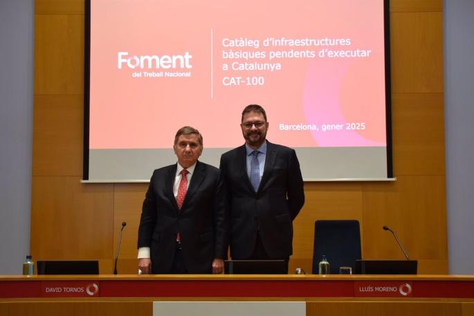 El secretario general de Foment del Treball, David Tornos, y el presidente de la Cambra de Contractistes d'Obres de Catalunya (C