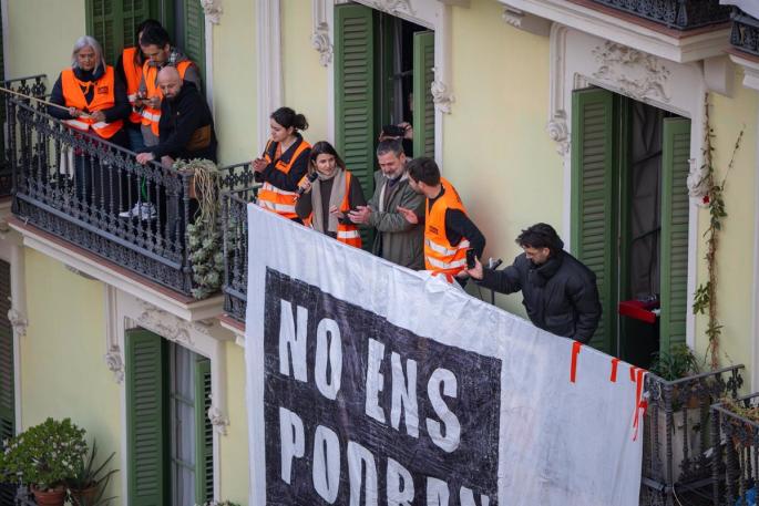 CC.OO. de Catalunya ve la Casa Orsola "un ejemplo" de la crisis de vivienda y aplaude la compra