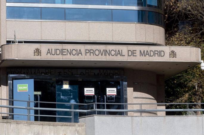 Seis niñas ratifican en el juicio los tocamientos de un profesor en la clase cuando salían a la pizarra