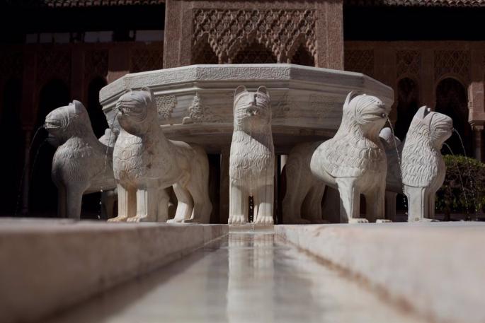 Granada.- Apagón.- La Alhambra, que no cerró por el apagón, abre sus puertas con normalidad
