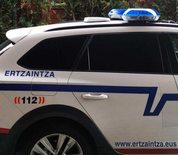 Detenido en Bilbao tras intentar asfixiar y apuñalar con un cuchillo a su pareja