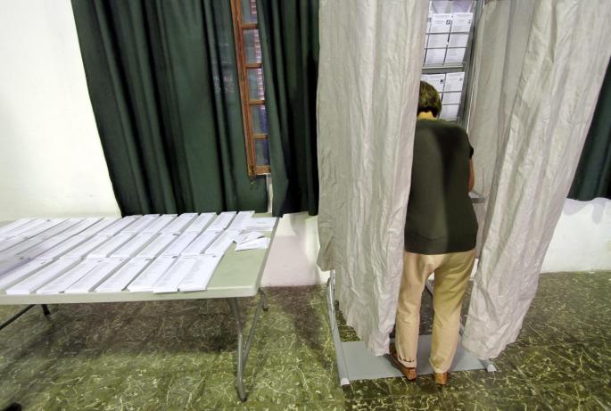 Cabina de un colegio electoral