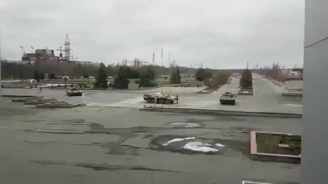 Las fuerzas rusas toman la central nuclear de Chernóbil