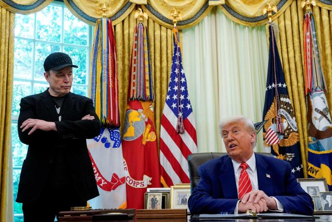 Elon Musk afirma que Trump figura en los archivos de Jeffrey Epstein