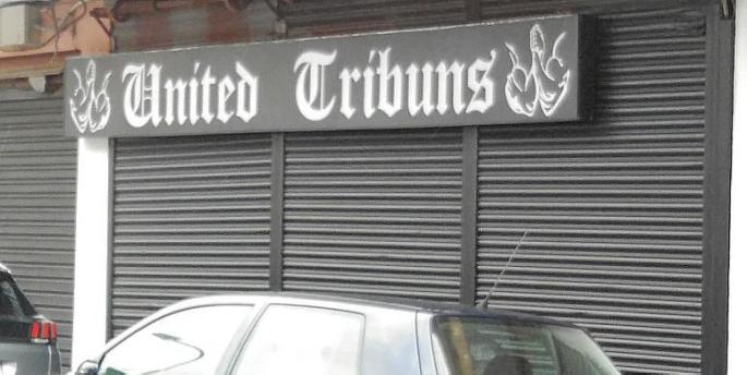 Alarma vecinal al abrir los United Tribuns un local en la Platja de Palma