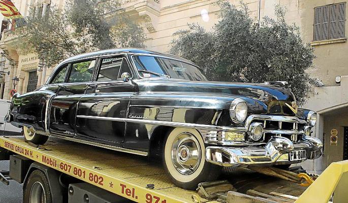 Cadillac frente al Palau March