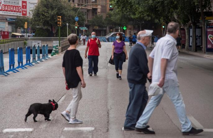 Cierran al tráfico 14 kilómetros de calles de Palma para pasear.
