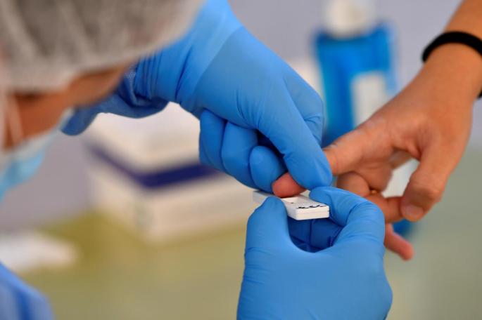Profesores de toda andalucía se realizan los test del Covid19 de cara al inicio del curso.