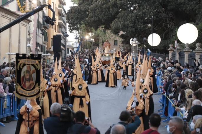 La pasión por el Crist de la Sang vuelve a la calle