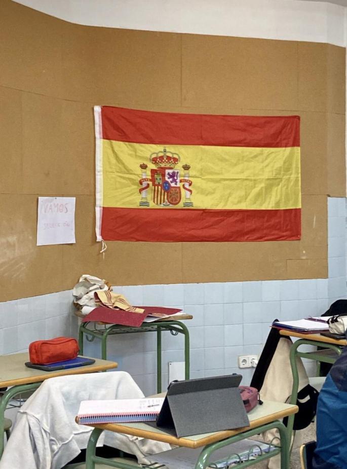 ¿La bandera de España vuelve a La Salle?
