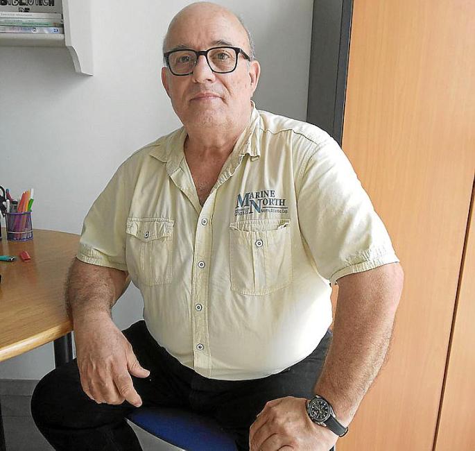 El director médico de Projecte Home, Patxi Vega,