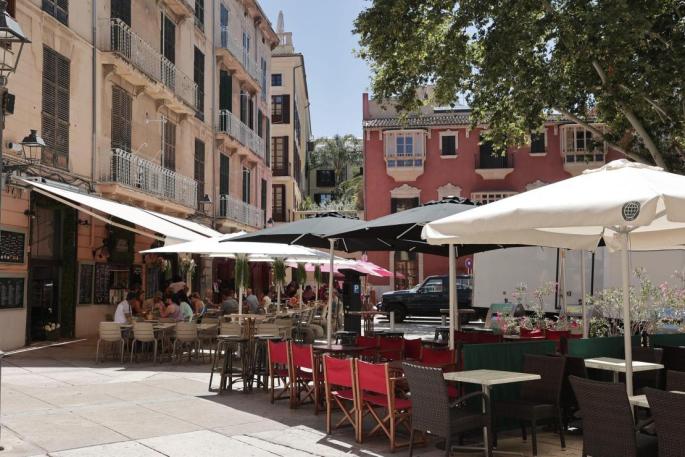 Pimem-Restauración rechaza el preacuerdo de hostelería y dice que deja fuera a los pequeños empresarios del sector