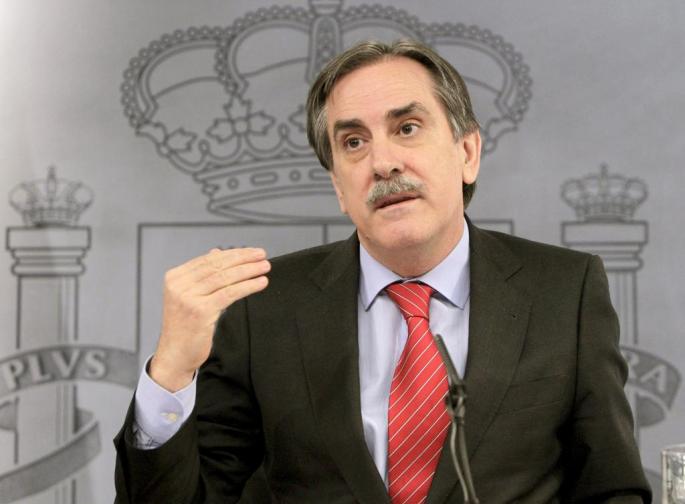 El ministro de Trabajo, Valeriano Gómez, durante la rueda de prensa