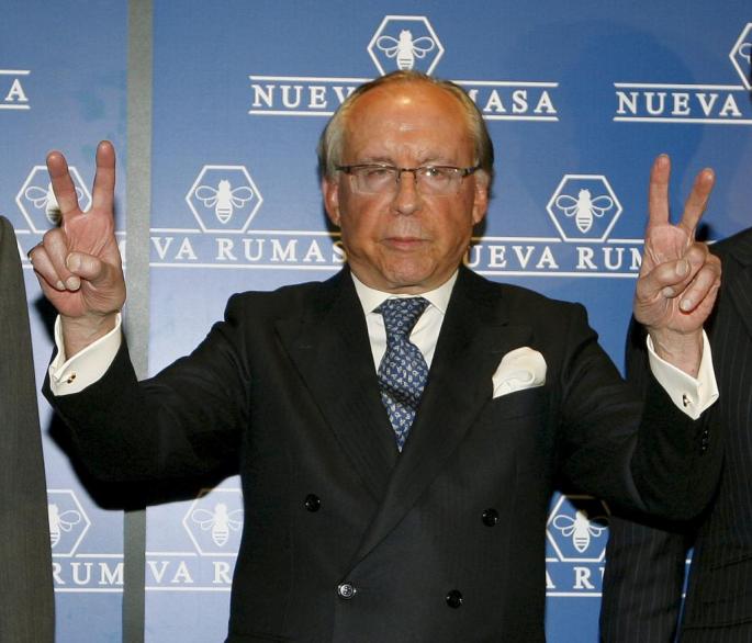 El patriarca de Nueva Rumasa, José María Ruiz Mateos, a su llegada a la rueda de prensa
