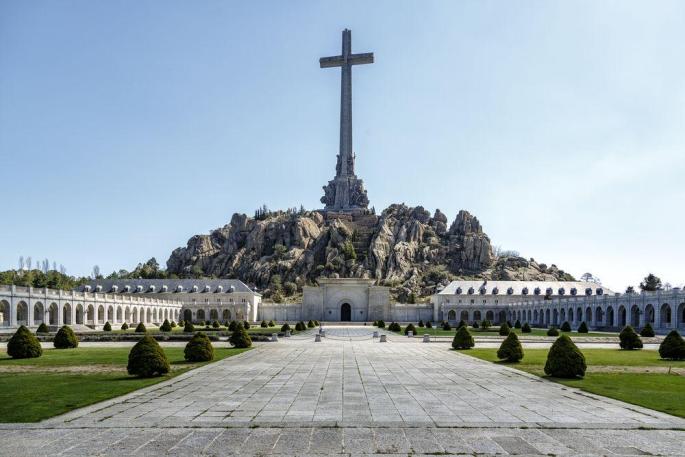 El Gobierno activará el viernes la exhumación de Franco del Valle de los Caídos