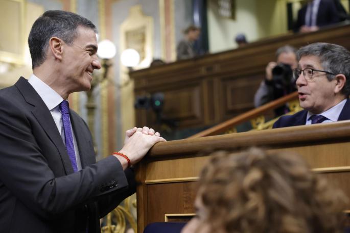 Sánchez insta a Feijóo a pensar mejor si rechaza la condonación de la deuda autonómica