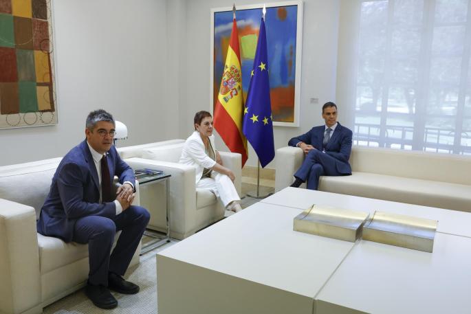 Sánchez y Bildu