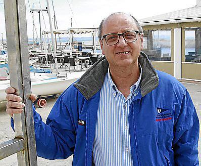 El presidente del Club Marítimo Molinar presenta su dimision
