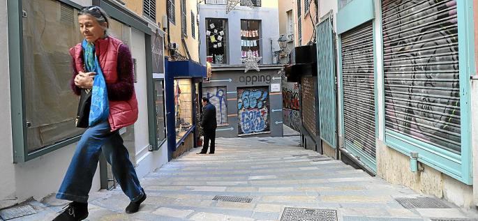 Cort ultima el plan de bonos para animar el consumo