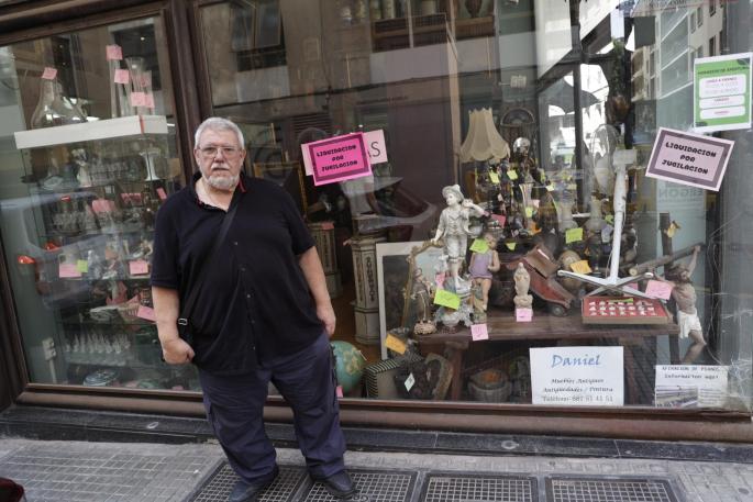 El anticuario Daniel Cota, de Antiga