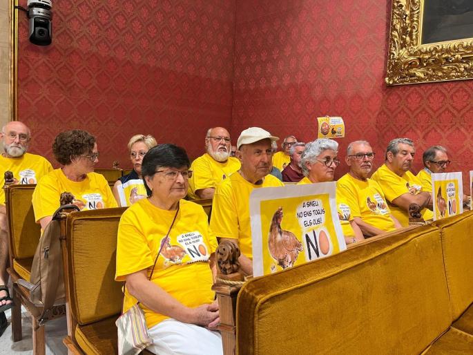 Macrogranges no en el parlament