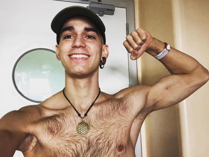 Tras 38 días ingresado, Pablo Ráez sale del hospital