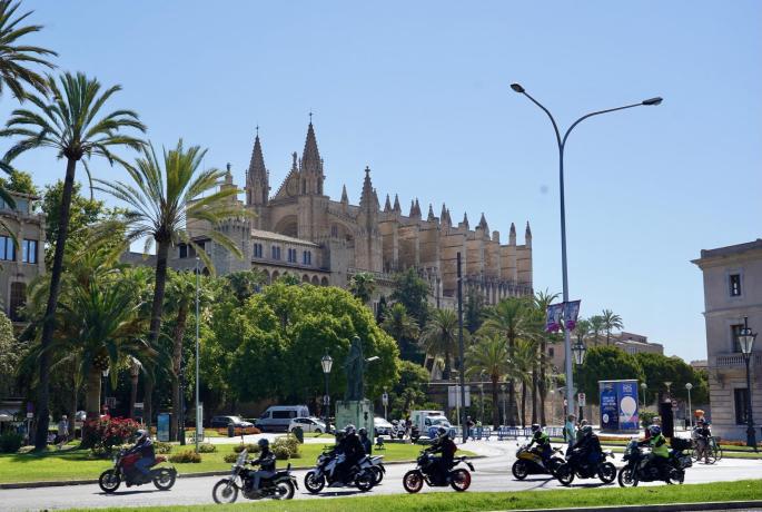 44 vuelta en moto a Mallorca