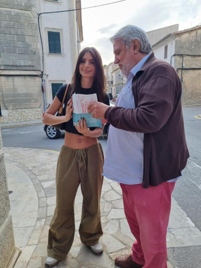 Emily Ratajkowski y Climent Picornell
