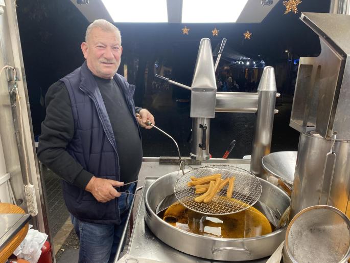 «Los churros no deben comerse recalentados en el microondas»