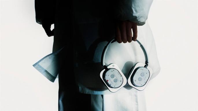 Headphone (1)