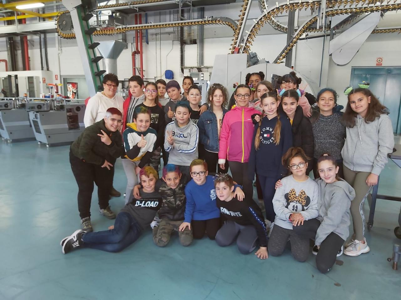 Alumnes de 5è de primaria del CEIP Bartomeu Ordines de Consell varen visitar Grup Serra i Endesa