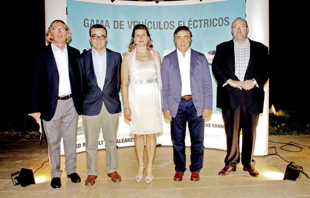 PALMA BRISAS ZONA VIP CENA BENEFICA EN SON ANTEM MARRI