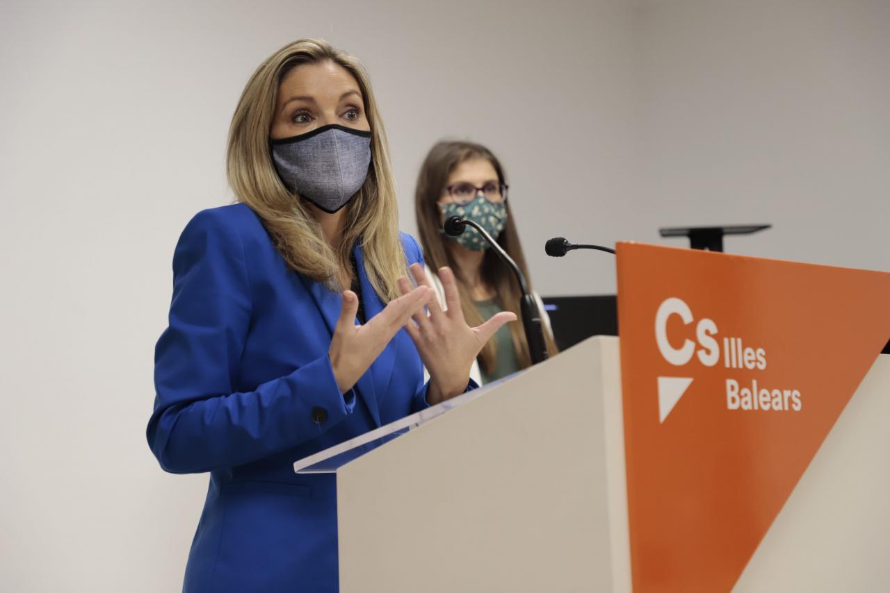 Ella Shaparenko's gaze